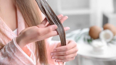 Bakımlı Saç Nasıl Olur ?